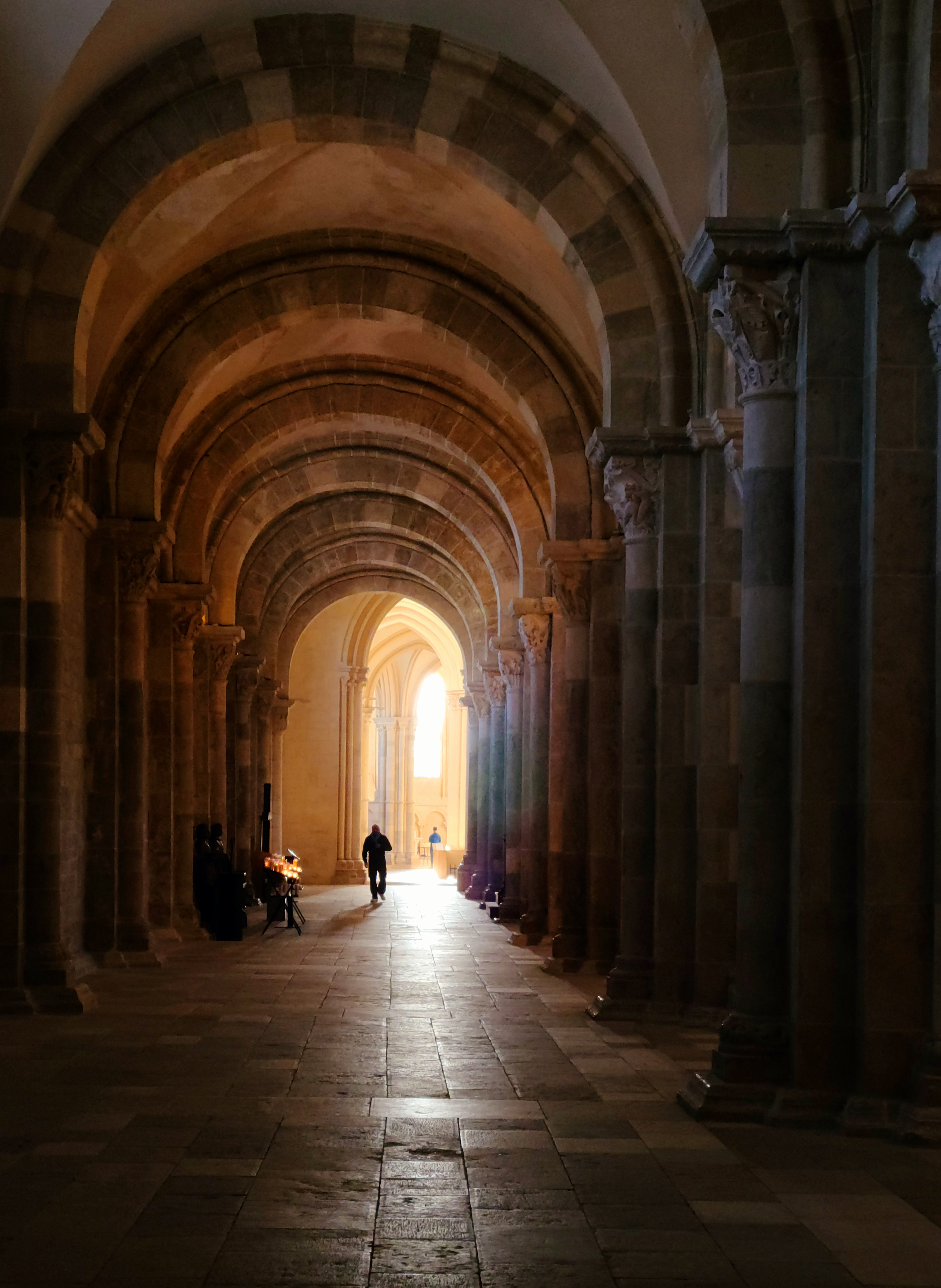 法國  韋澤萊修道院 Vezeley Abbey